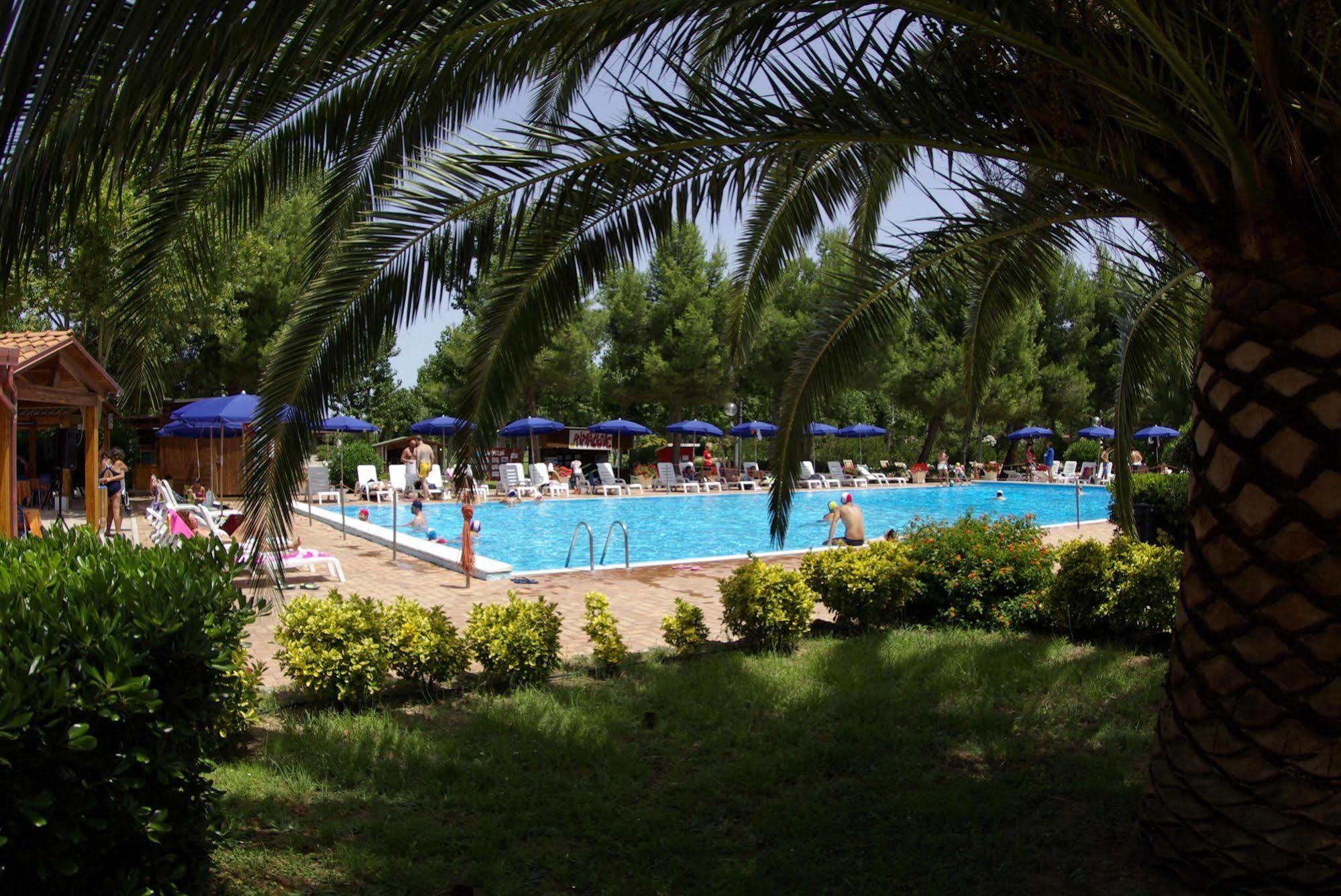 Villaggio Albatros Resort Lesina Extérieur photo